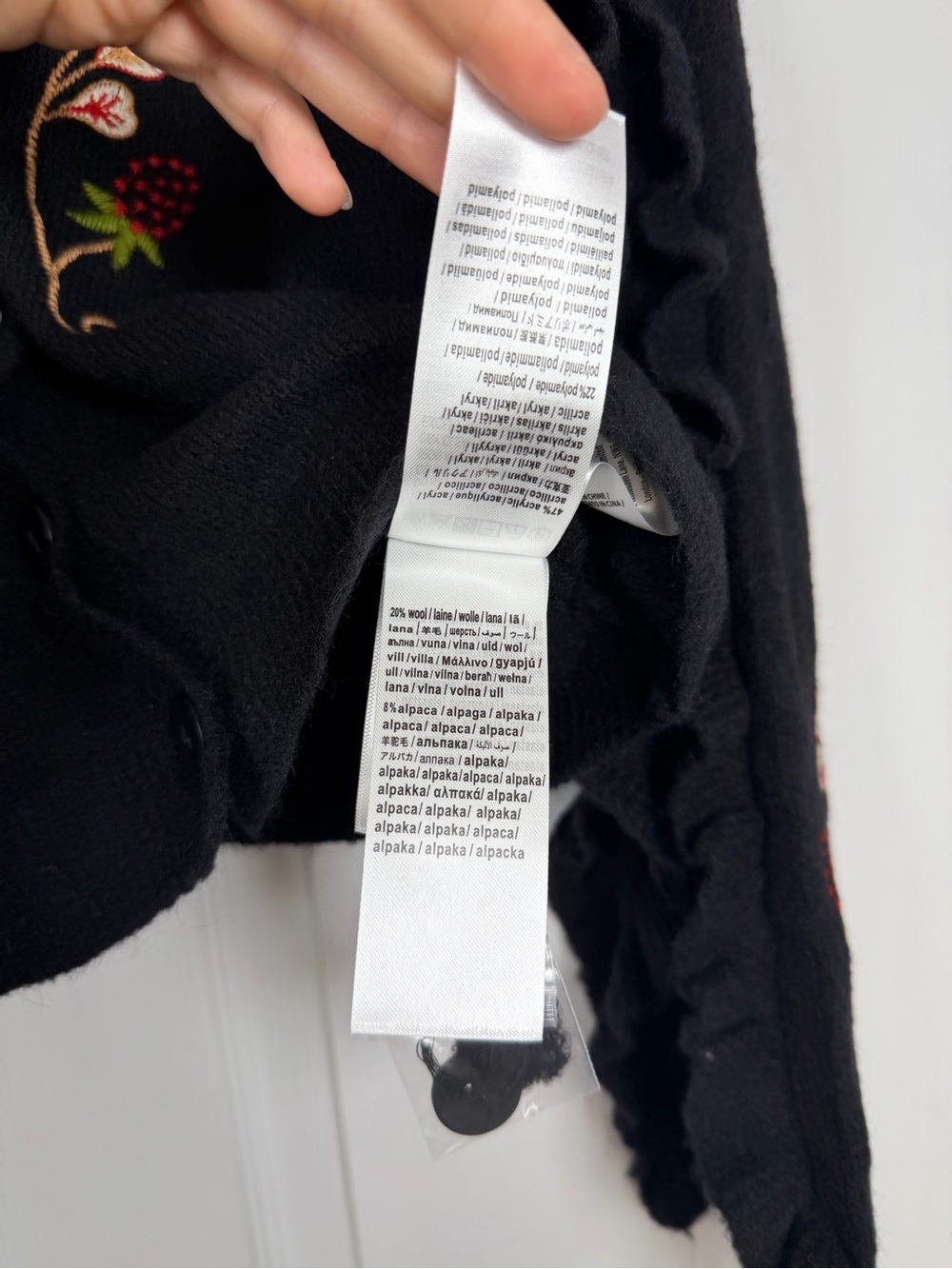 NWT! Farm Rio Size L • Long Sleeve Black Berry Floral Embroidered Knit Cardigan. - Picture 4 of 5